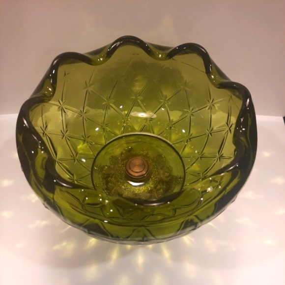 Vintage Indiana Glass Quilted Diamond Decorative Footed Bowl ~ Metal Base - Picture 4 of 8